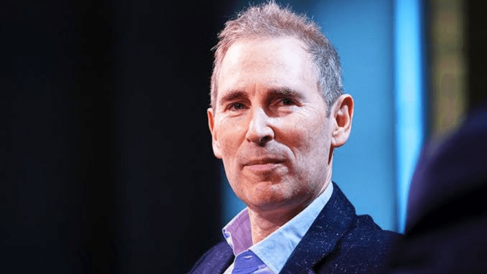 Amazon Boomerang Hiring Tests Employee Trust After Layoffs