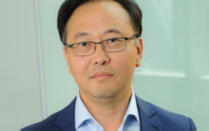 Professor-Feng-Li
