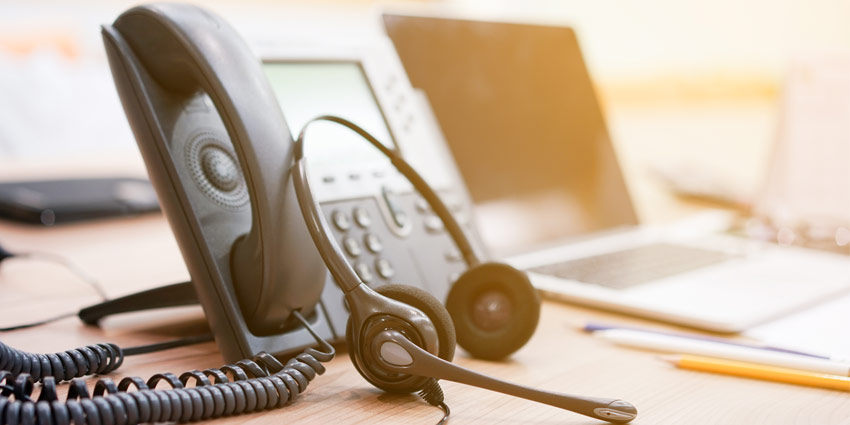 Video-phone-headset-how-to-pick-right-tools