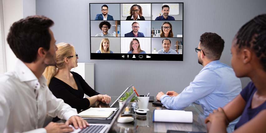 What Is a Hybrid Meeting Room?