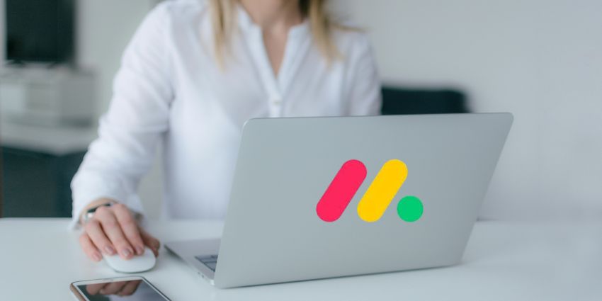 Cutting Through the Noise: What Sets monday.com’s AI Risk Insights Apart?