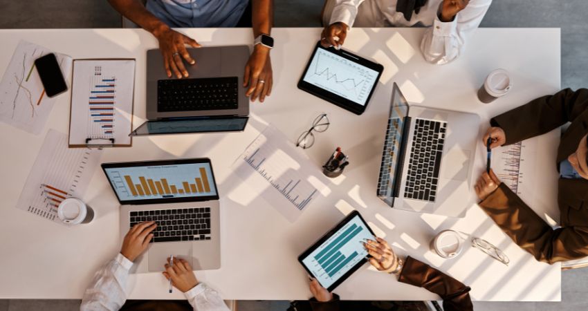 office utilisation vs productivity hybrid workplace performance workplace occupancy analytics employee productivity measurement workplace office effectiveness strategy uc today 2026 ai